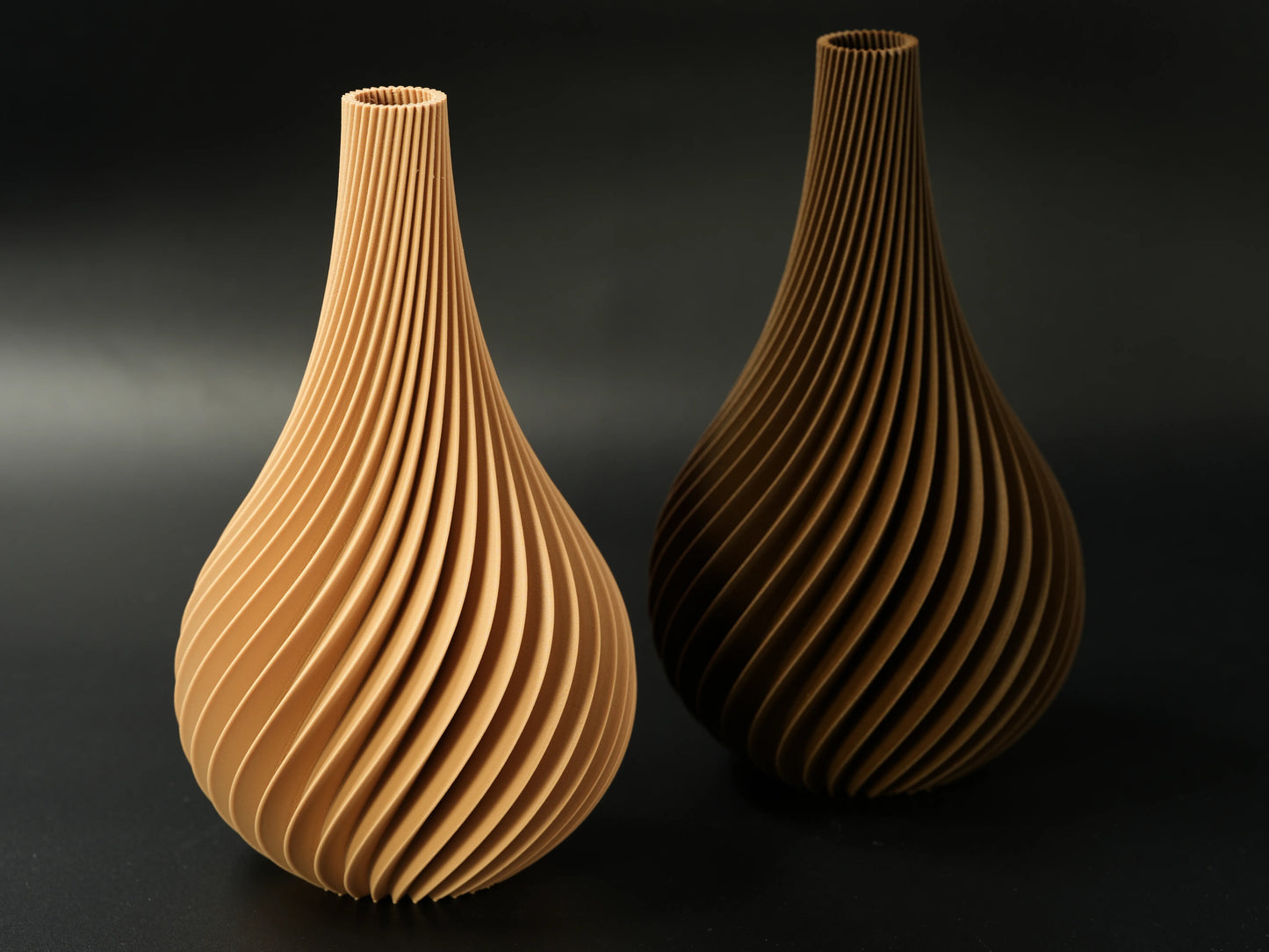 Minimalistisk Japandi Spiral Vase