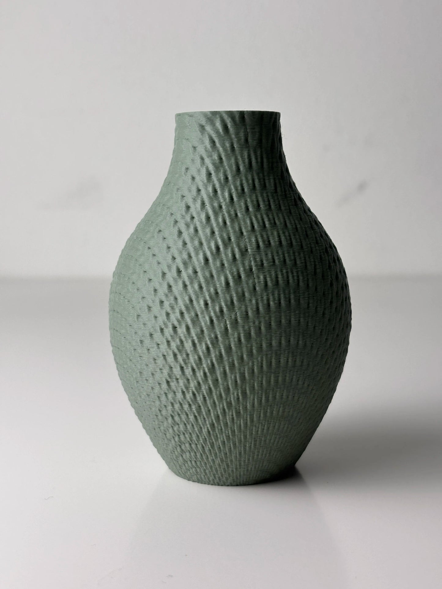 Knitra Vase
