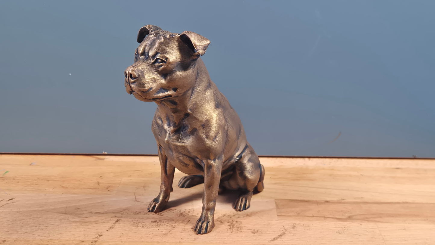 Staffordshire Bull Terrier - Hundfigur