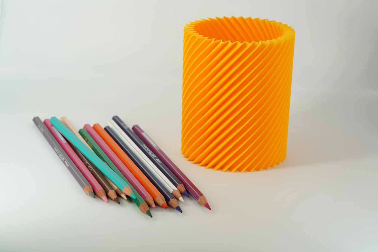 Spiral Ribbed Kuglepenneholder