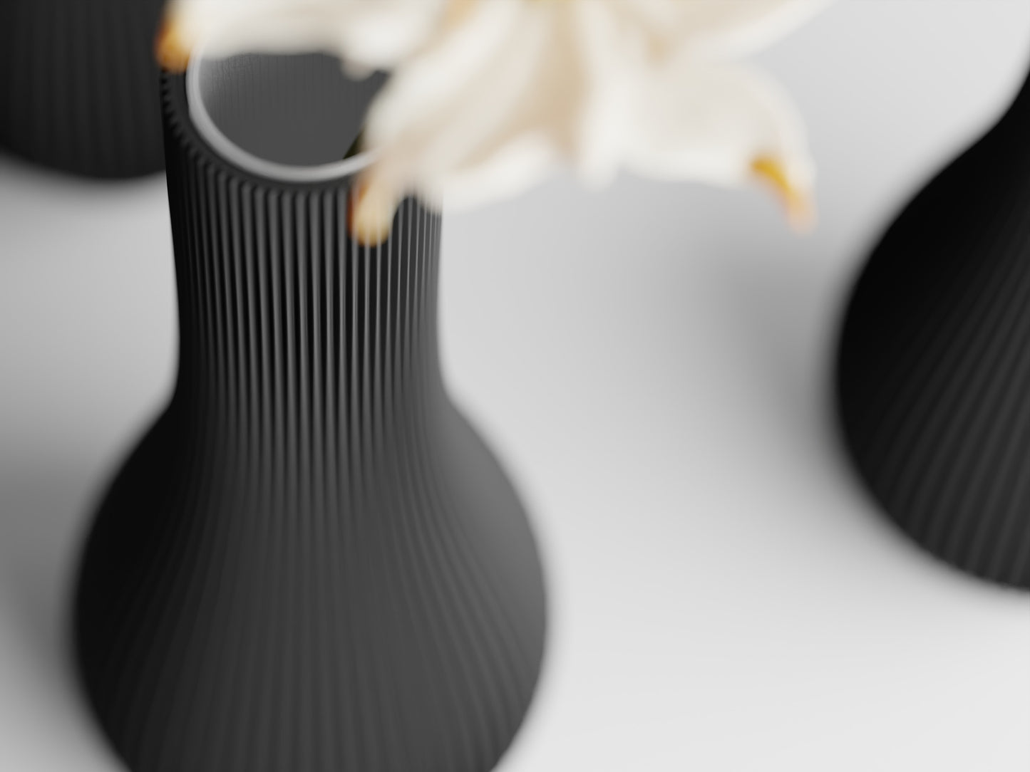 Rini Vase