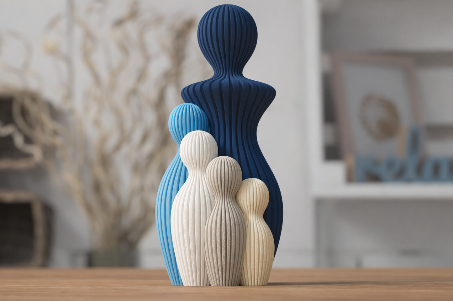 Mors dag-skulptur med 4 barn