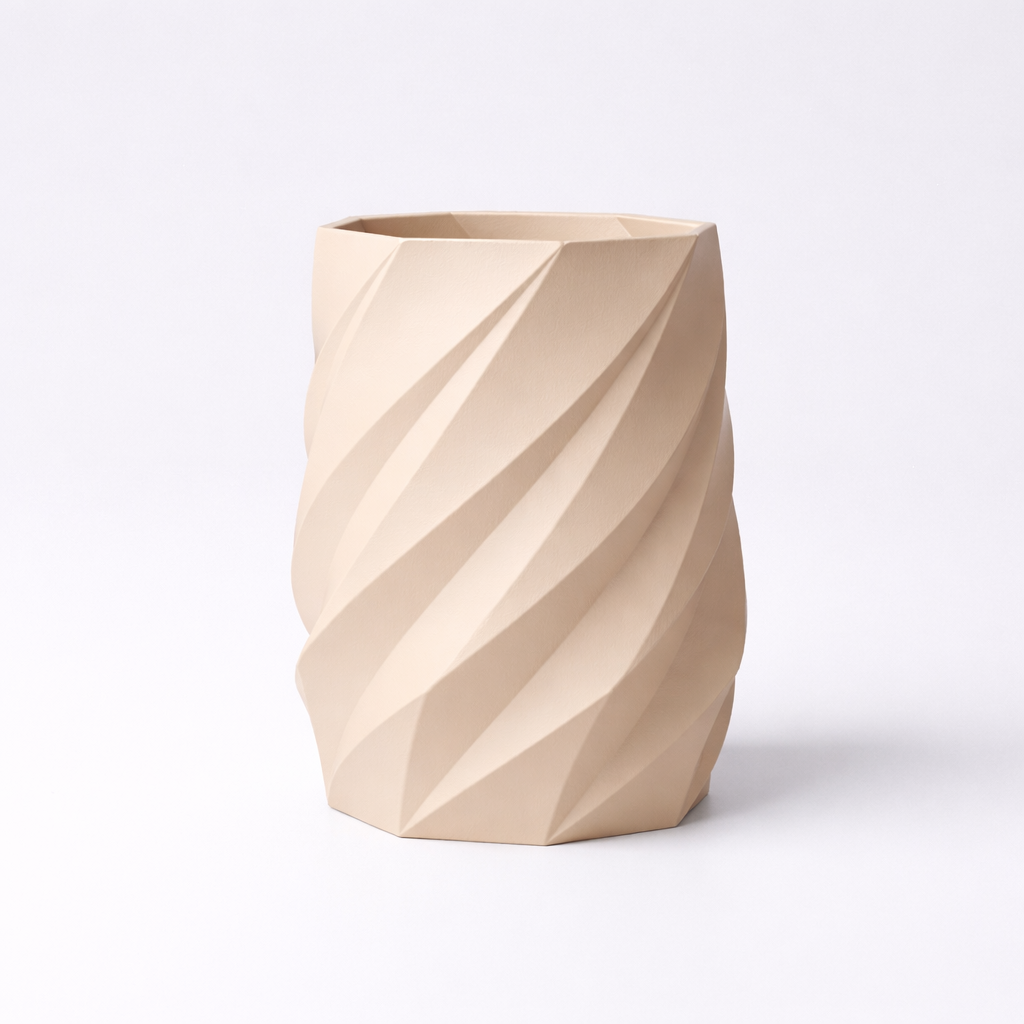 Geometrisk pennhållare vriden